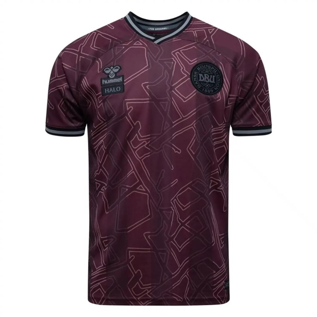 denmark 2025 dark red special edition 100.jpg