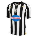 juventus fc 2005 06 home retro jersey 100.webp
