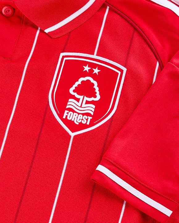nottingham forest 2025 26 home jersey 101.webp
